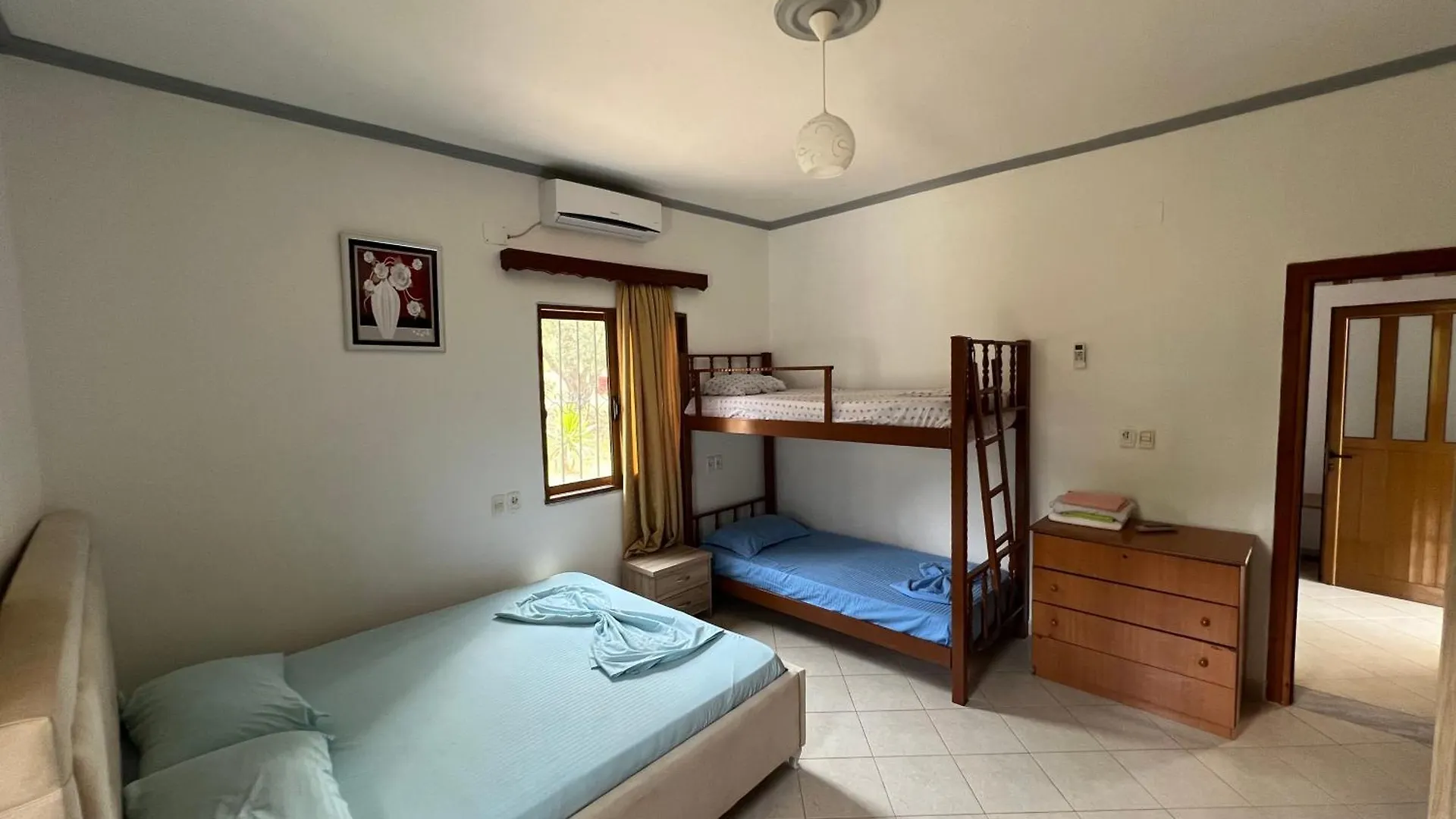 Oni Apartments Ksamil 0*,  Albania
