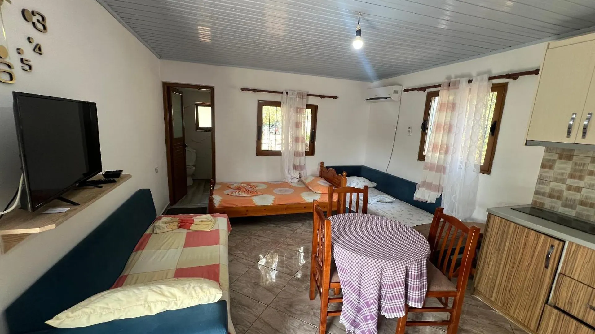 Oni Apartments Ksamil