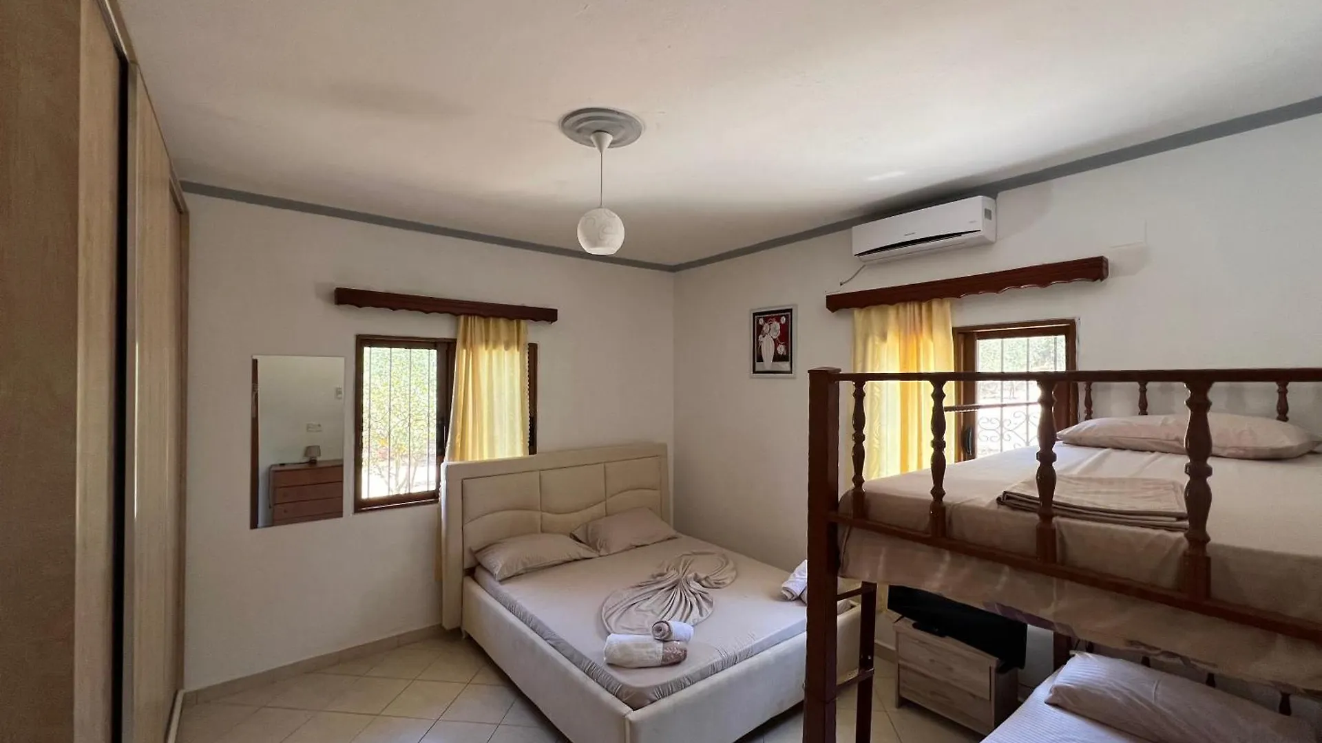 Oni Apartments Ksamil