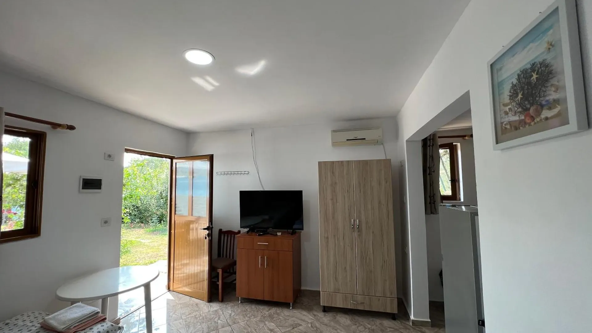 Oni Apartments Ksamil Albania